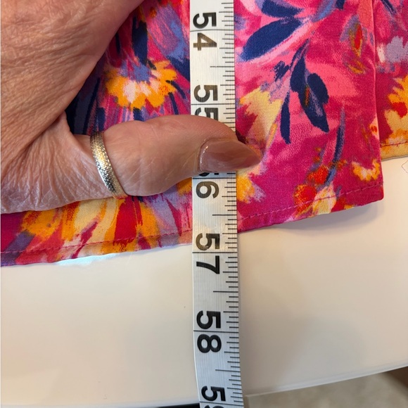 Beautiful Nicole Miller Pink Maxi Dress. Like New. Size L - Picture 11 of 11